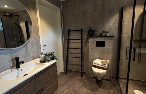 Kvinnherad Apartamento | Exclusive penthouse apartment near the sea and nature - Sæbøvik