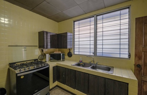 San Salvador Casa | Exclusive Residential Retreat in San Salvador