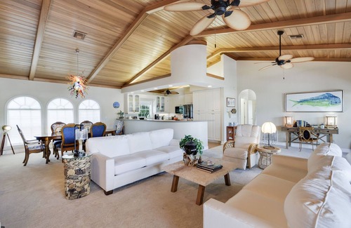 Shell Harbor Casa | Exclusive Sanibel Marina Residence with Pool