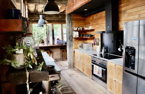 Preston Casa | Exclusive & Unique Sustainable Mudbrick Home.
