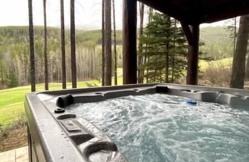 Forest Ridge Estates Cabina | EXCLUSIVE very private cabin on the golf course!
