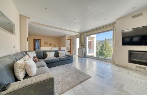 Nueva Milla de Oro Villa | Exclusive Villa Resort