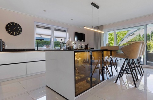 Warendorf Villa | Exclusiva Villa Schaffner con piscina privada, sauna, jacuzzi, terraza y Wi-Fi
