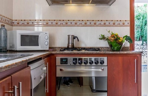Cielo de Bonaire Apartamento | Escape relajante en villa privada entre Alcudia y Bonaire
