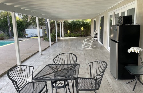 West Hills Casa | Exclusive WestHills House with Incredible View of the Valley