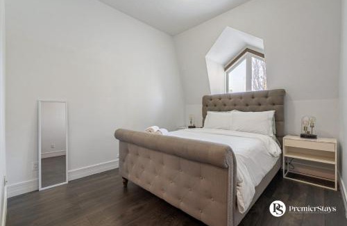 Mission District Casa | Executive 3 Bedroom Penthouse in Downtown Calgary