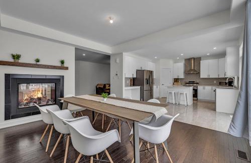 Leitrim Casa | Executive 4BDRM Home with Loft and Bsmnt