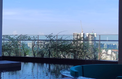 Petaling Jaya Condominio | Executive Azure Next to New World Hotel
