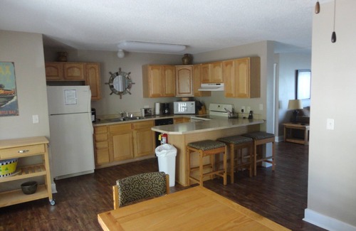 Grand Rivers Condominio | Executive bedroom Yacht Condo