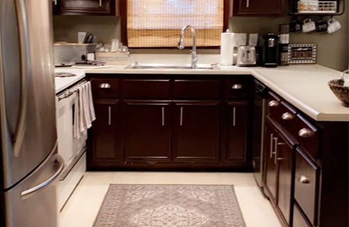 Brown Deer Casa | Executive Brown Deer Home with 4 Bedrooms 6 Beds 2.5 Baths Big Screen Media Room