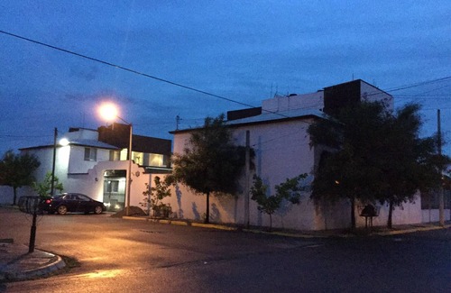 Saltillo Apartamento | Departamento ejecutivo con servicios corta y larga estancia