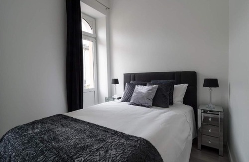 South Bonnevoie Casa | EXECUTIVE DOUBLE ROOM WITH EN-SUITE IN GUEST HOUSE CITY CENTRE r4