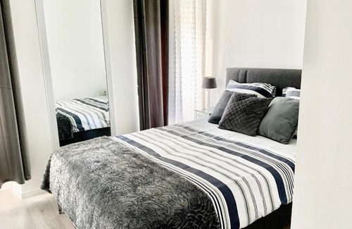 South Bonnevoie Casa | EXECUTIVE DOUBLE ROOM WITH EN-SUITE IN GUEST HOUSE CITY CENTRE r4