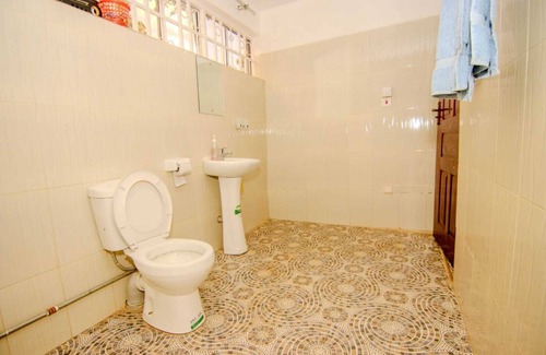 Eastleigh Apartamento | Executive Furnished Two bedrooms.
