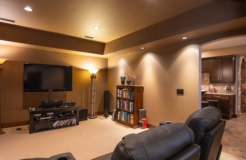 Revelstoke Casa | Executive Home with Beautiful Finishes Throughout