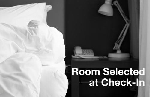 St. Lawrence Hotel | Executive Hotel Cosmopolitan Toronto