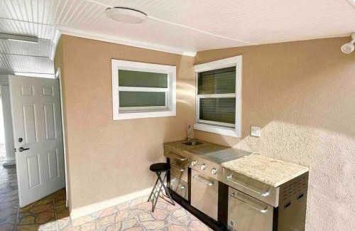 Flagami Casa | Executive House Miami, Close to Airport, Beach