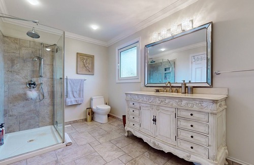 East Credit Casa | Executive Luxury Home Rental in Streetsville, Mississauga