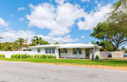 Lake Ridge Casa | Executive Retreat Unit 1 - Fort Lauderdale