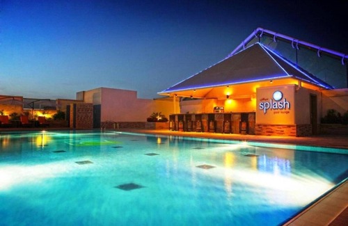 Al Qusais Casa | Executive Room In Al Qusais 3 By Luxury Bookings