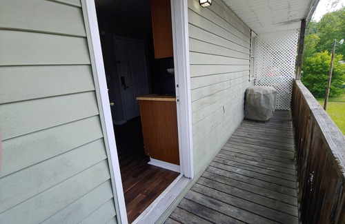Bluewell Apartamento | Executive Short-Term Rental 2-Bed 1-Bath Pets Allowed