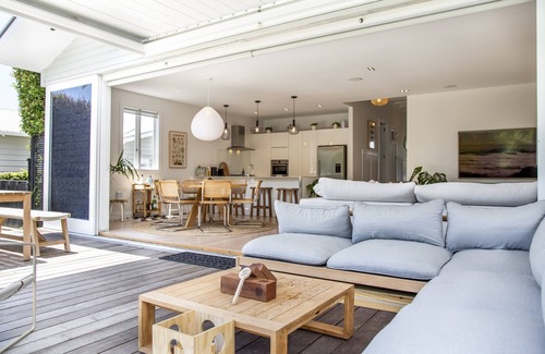 Westmere Casa | Executive State-Of-The-Art Home - Spa