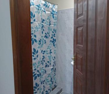 Eldoret Cama Y Desayuno | Executive Studio Serenity in Eldoret