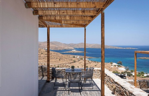 Kithnos Apartamento | Executive Suite By Kythea Suites Kythnos