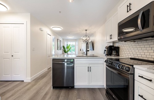 Langley Casa | Executive townhome in downtown Langley