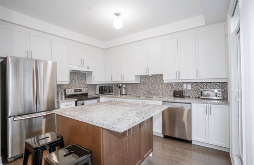 Ajax Casa | Executive Townhomes with Awesome Features