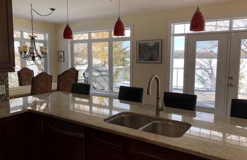 Kenora Casa | Executive Vacation Home on Longbow Lake - Kenora Ontario