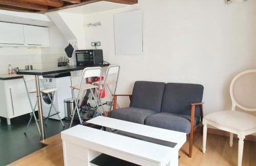 Saint-Louis Apartamento | EXIGEHOME-Studio Cosy à 2 pas du Chateau de Versailles