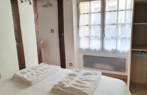 Saint-Louis Apartamento | EXIGEHOME-Studio Cosy à 2 pas du Chateau de Versailles