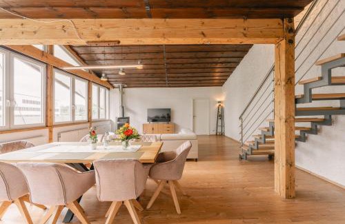 Bayreuth Apartamento | Exklusive große Ferienwohnung für 7 Personen, Parkplatz, Balkon, 3 Schlafzimmer