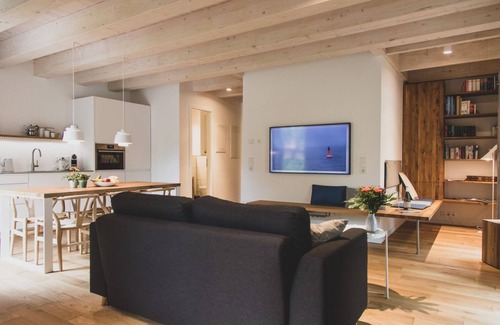 Upleward Apartamento | Exklusive Großzügige Ferienwohnung mit Terrasse - Gulfhof Boomgaarden