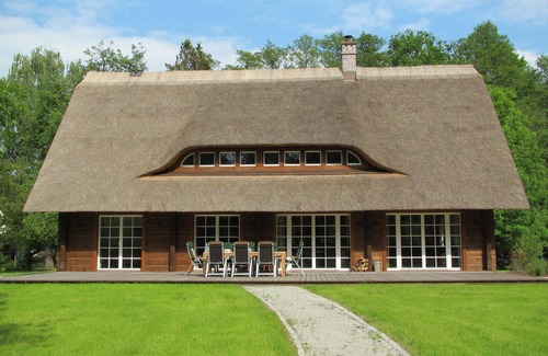Kolonie Casa | Exklusive Woodhouse