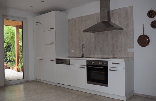 Plau am See Casa | Exklusives Ferienhaus bis 4 Personen, 2 Schlafzimmer, 1 Bad u. Kamin