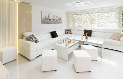 Eschenz Casa | Exklusives Reihenhaus