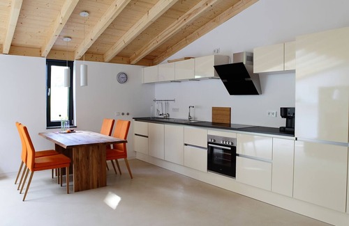 Roth Casa | Exlusives, casa de la clase de lujo con detalles bien pensados, BJ. 2014, con unas vistas impresionantes