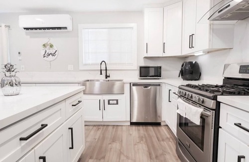 La Presa Casa | Exotic home 3bed2bath 20min to beach downtown