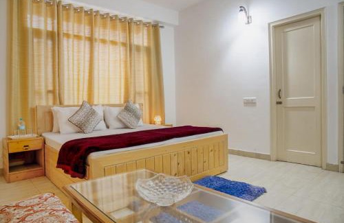 Dharampur Apartamento | Exotic Stays I The Kasauli Western Uphills I Vacations I Family Groups & Events I Forest Treks I Memories I Serviced Apartments I Kasauli