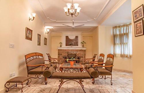 Dharampur Apartamento | Exotic Stays I The Mountain Peak I Guaranteed Best Price I Vacations I Family Events I Pet friendly & Serviced Apts I Kasauli