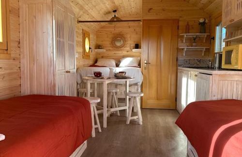 Faverolles Casa | Expérience unique en roulotte au cœur du Berry - FR-1-591-761