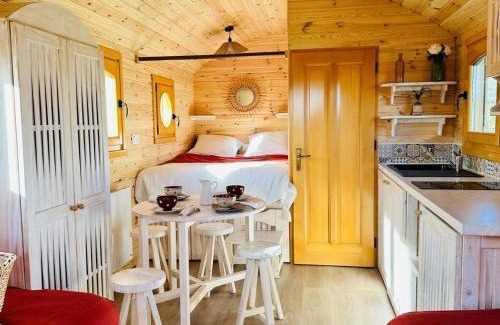 Faverolles Casa | Expérience unique en roulotte au cœur du Berry - FR-1-591-761