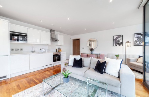 Victoria Apartamento | Expansive 3BR sanctuary flat in Hackney