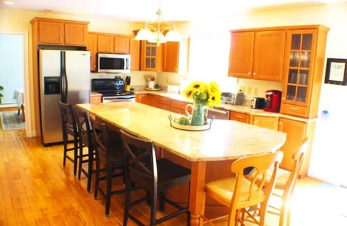 North Pembroke Casa | Expansive 4 bedroom Boston Area