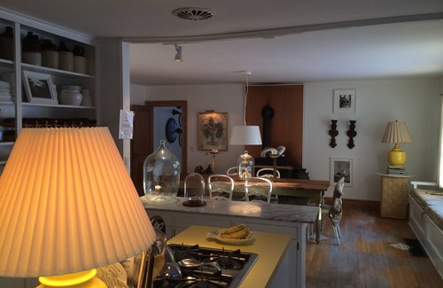 Bantam Casa | Expansiva Campo Casa, 7 acres con Serene Pond & Woods