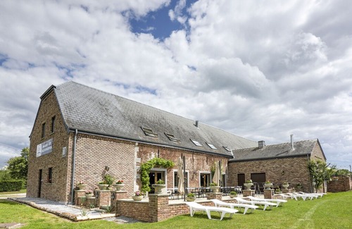 Houyet Casa | Expansive Holiday Home in Houyet with Garden