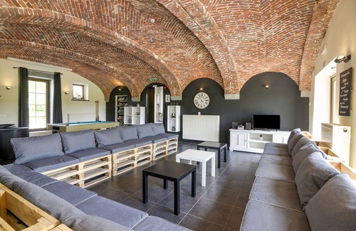 Houyet Casa | Expansive Holiday Home in Houyet with Garden