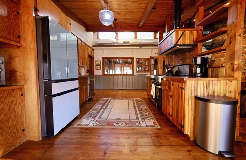 Glenwood Springs Cabina | Expect WOW! Jacuzzi, Game Room, Fire Pit, Waterbed, Massage Chair, Remodel 2024